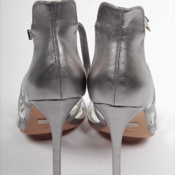 Badgley Mischka | 'Lexie' strappy heels - Picture 7 of 7